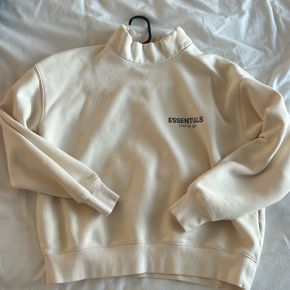 Essentials fear of god pullover